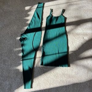 BRAND NEW WITH TAGS BANANA REPUBLIC PETITE ASTI SWEATER DRESS & SHRUG SET